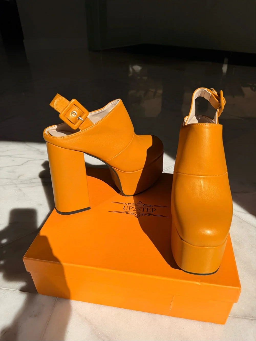 Up2Step orange chunky